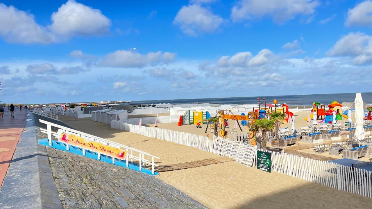 Studio Lumineux Cosy Blankenberge Appartamento Esterno foto